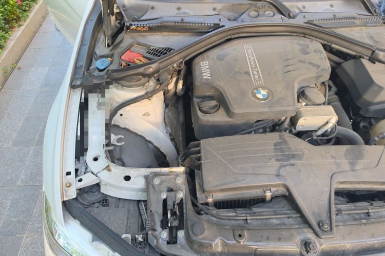 Used BMW 3 Series 2016 320Li Fashion Model Engine Bay Right