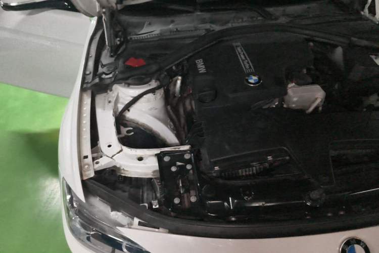 Used BMW 3 Series 2016 320Li Fashion Model Engine Bay Right