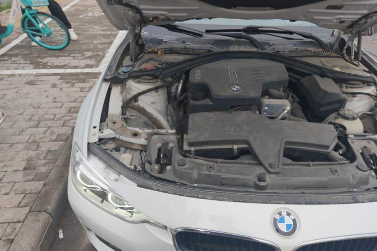 Used BMW 3 Series 2016 320Li Fashion Model Engine Bay Right