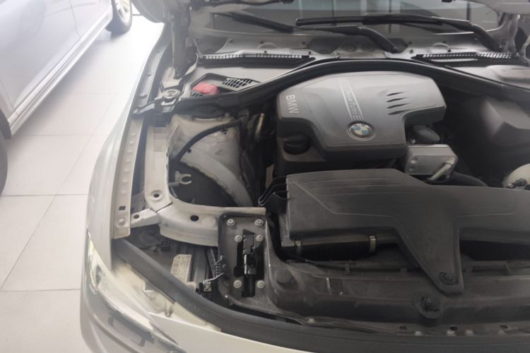 Used BMW 3 Series 2016 320Li Ambition Model Engine Bay Right