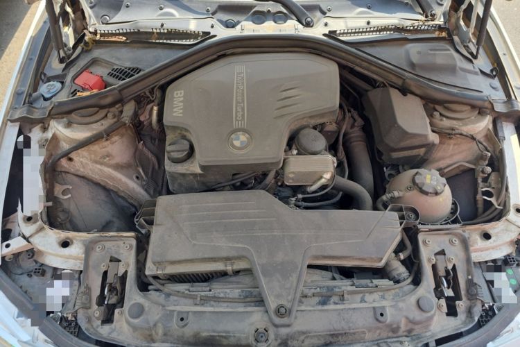 Used BMW 3 Series 2016 328i M Sport Engine Bay