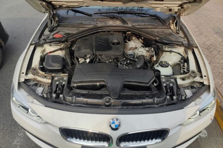 Used BMW 3 Series 2016 316i Fashion Model Engine Bay