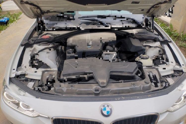 Used BMW 3 Series 2016 320Li Ambition Model Engine Bay