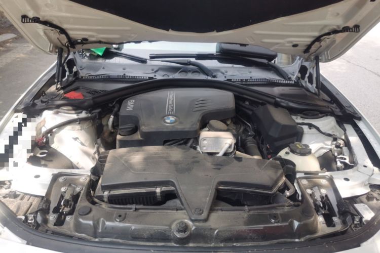 Used BMW 3 Series 2016 320Li Ambition Model Engine Bay