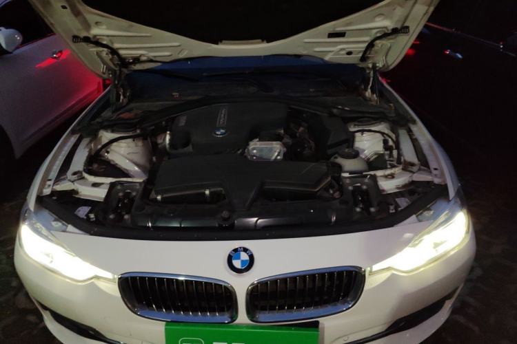 Used BMW 3 Series 2016 320Li Fashion Model Engine Bay
