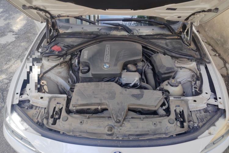 Used BMW 3 Series 2016 320Li Fashion Model Engine Bay