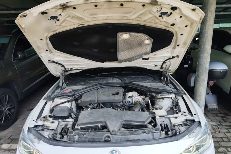 Used BMW 3 Series 2016 316i Fashion Model Engine Bay