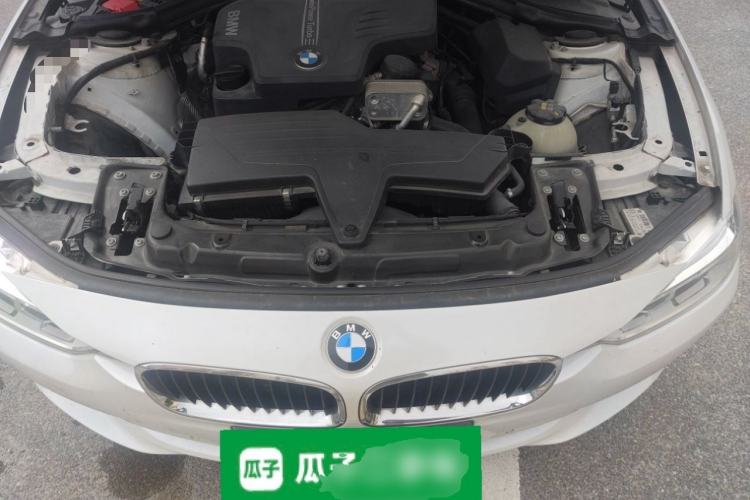 Used BMW 3 Series 2016 320Li Fashion Model Engine Bay