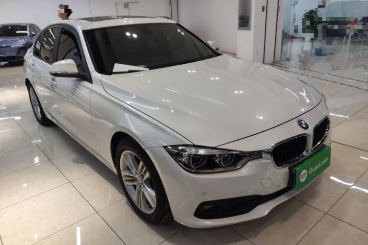 Used BMW 3 Series 2016 320i Fashion Model Exterior 1