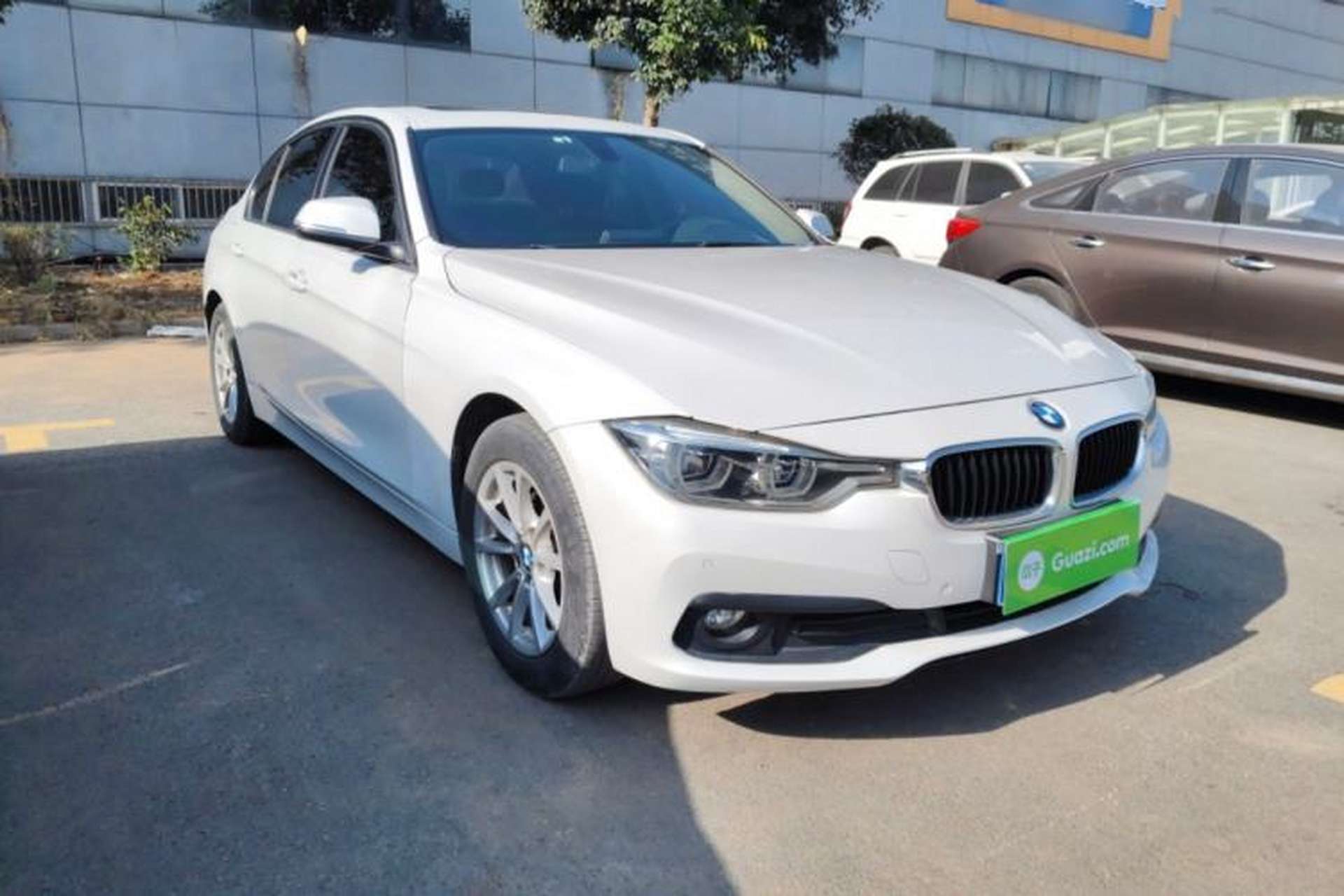 Used BMW 3 Series 2016 316i Fashion Model Exterior 1