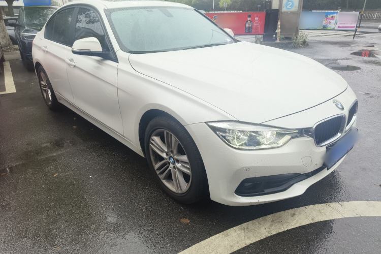 Used BMW 3 Series 2016 320i Fashion Model Exterior 1