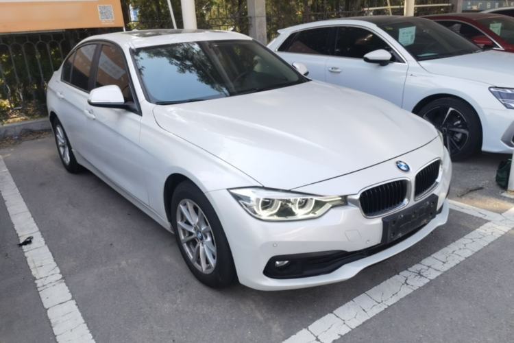 Used BMW 3 Series 2016 316i Fashion Model Exterior 1