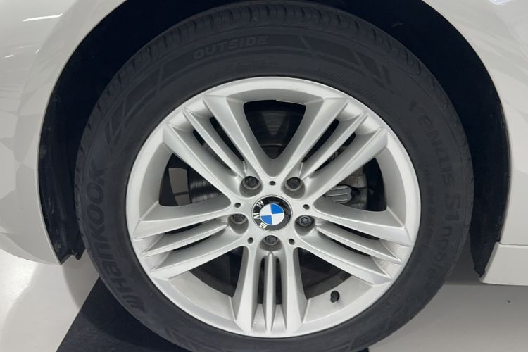 Used BMW 3 Series 2016 320Li Fashion Model Exterior 11