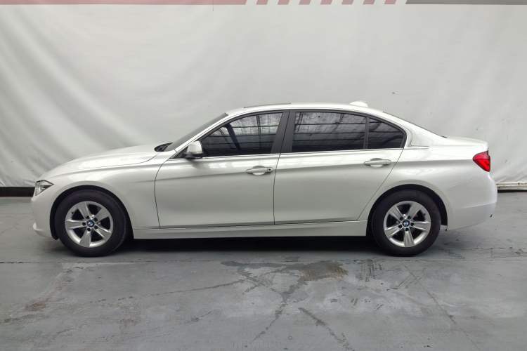 Used BMW 3 Series 2016 316Li Fashion Model Exterior 12