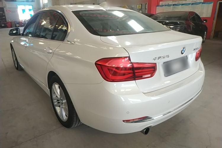 Used BMW 3 Series 2016 320Li Ambition Model Exterior 2