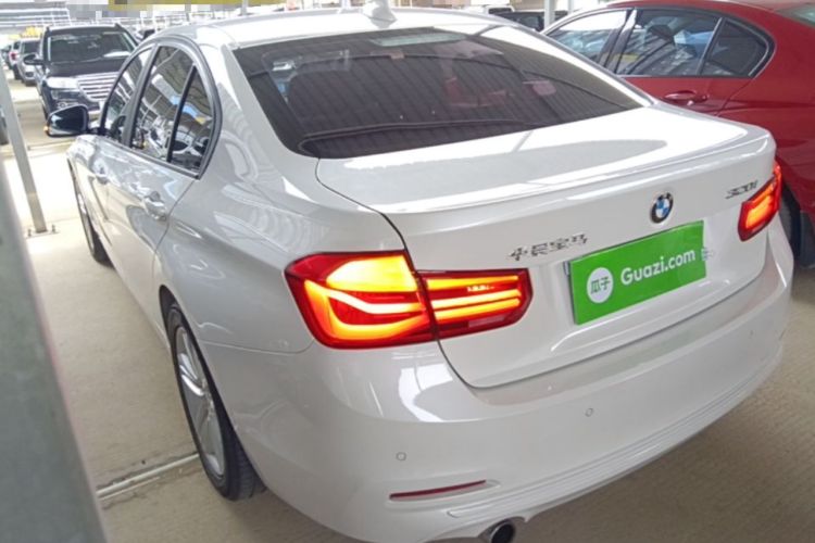 Used BMW 3 Series 2016 320i Fashion Model Exterior 2