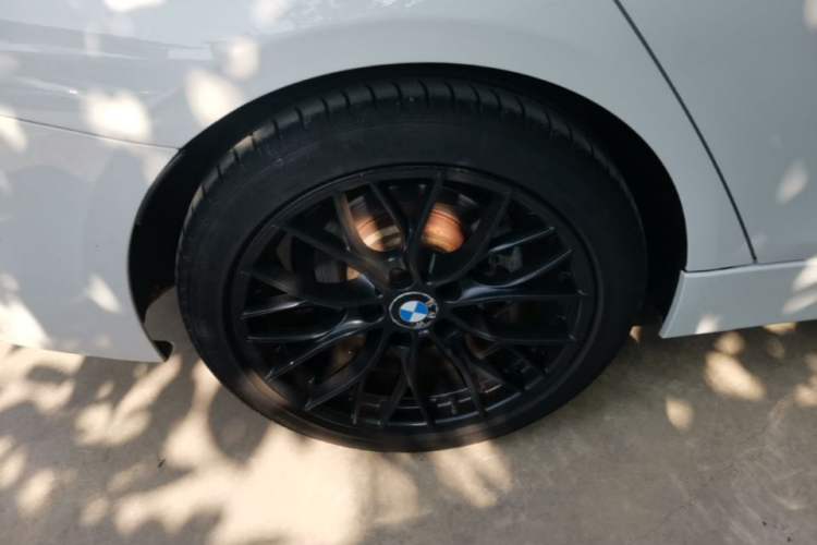 Used BMW 3 Series 2016 320Li Fashion Model Exterior 2