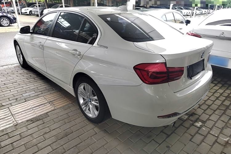 Used BMW 3 Series 2016 320Li Ambition Model Exterior 2