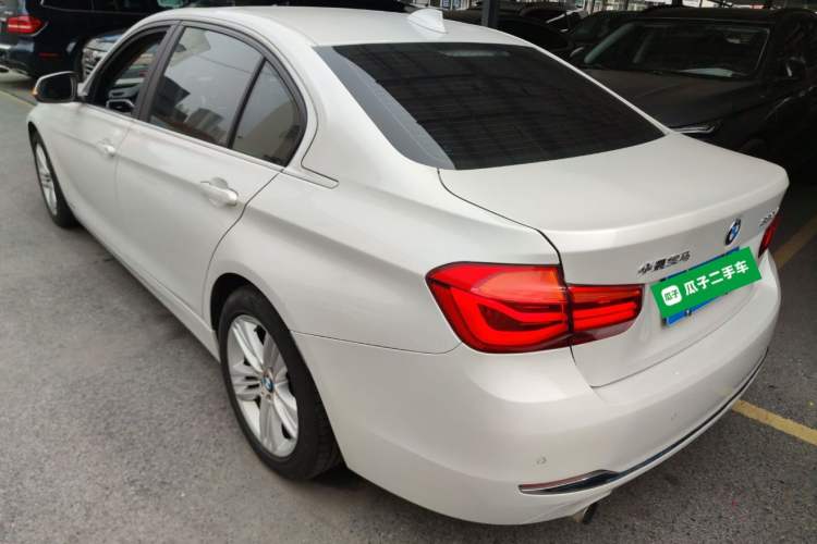 Used BMW 3 Series 2016 320Li Ambition Model Exterior 2