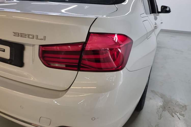 Used BMW 3 Series 2016 320Li Fashion Model Exterior 2