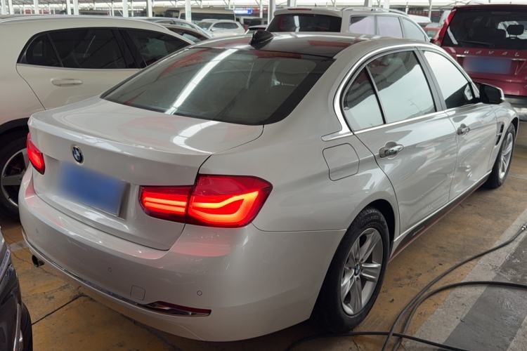 Used BMW 3 Series 2016 316Li Fashion Model Exterior 2