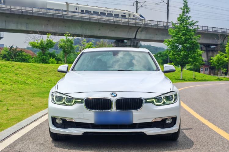 Used BMW 3 Series 2016 320Li Ambition Model Exterior 3