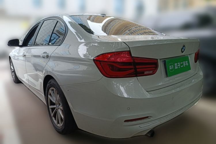 Used BMW 3 Series 2016 316i Fashion Model Exterior 3
