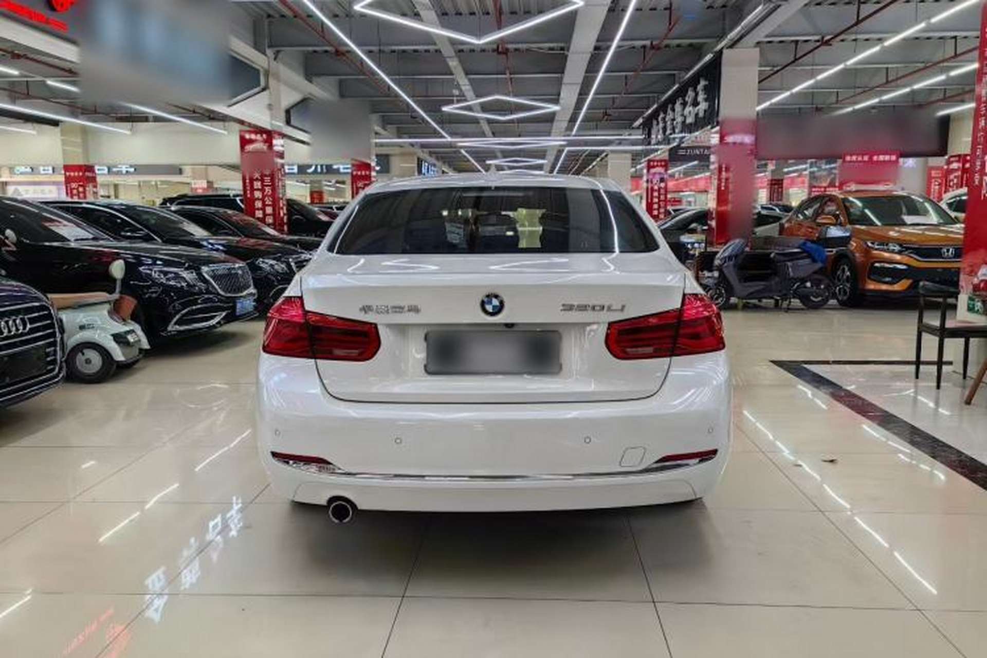 Used BMW 3 Series 2016 316Li Fashion Model Exterior 3