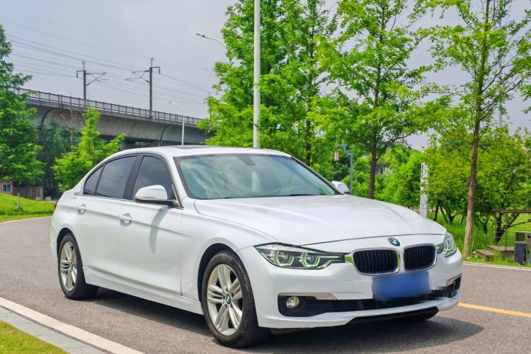 Used BMW 3 Series 2016 320Li Ambition Model Exterior 4