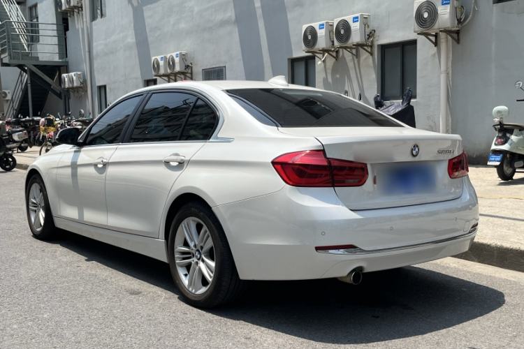 Used BMW 3 Series 2016 320Li Ambition Model Exterior 4