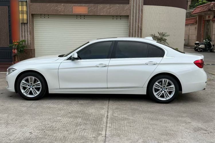 Used BMW 3 Series 2016 320Li Ambition Model Exterior 4