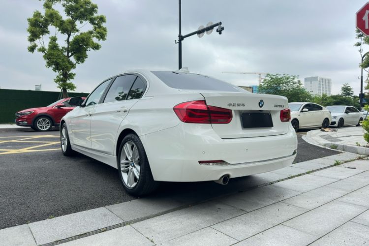 Used BMW 3 Series 2016 320Li Fashion Model Exterior 4