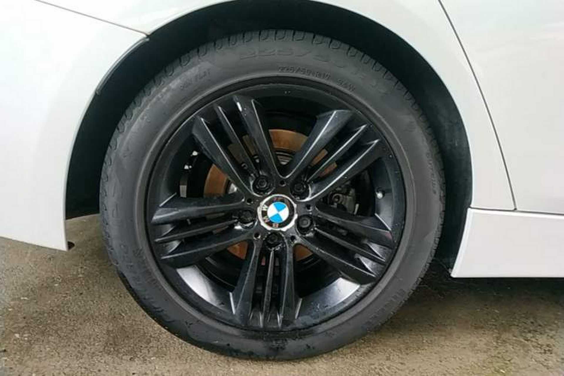 Used BMW 3 Series 2016 320Li Fashion Model Exterior 5
