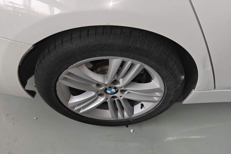 Used BMW 3 Series 2016 320Li Ambition Model Exterior 5