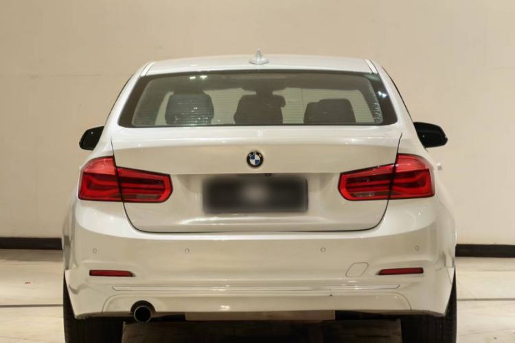 Used BMW 3 Series 2016 320i Fashion Model Exterior 6