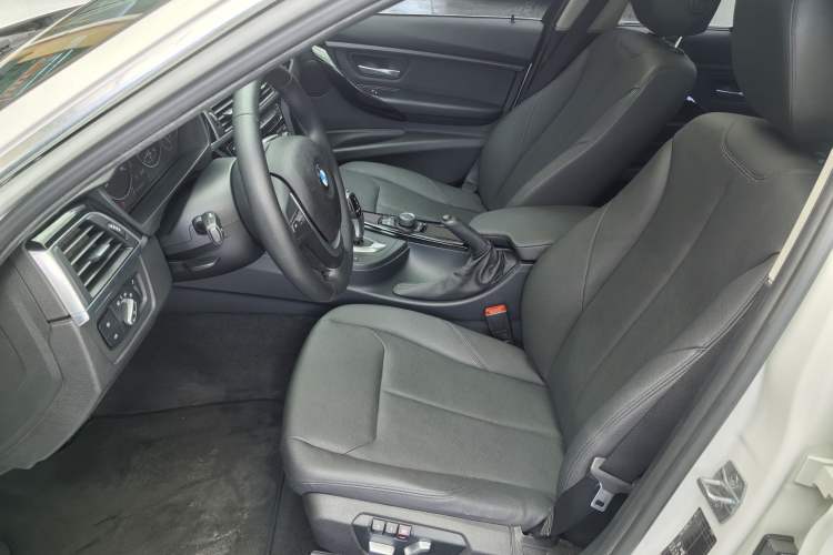 Used BMW 3 Series 2016 316Li Fashion Model Exterior 6
