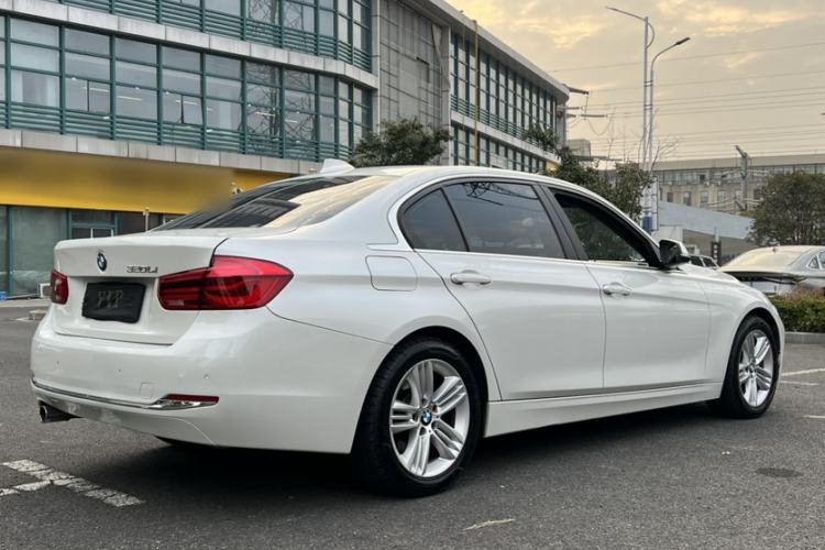Used BMW 3 Series 2016 320Li Ambition Model Exterior 6