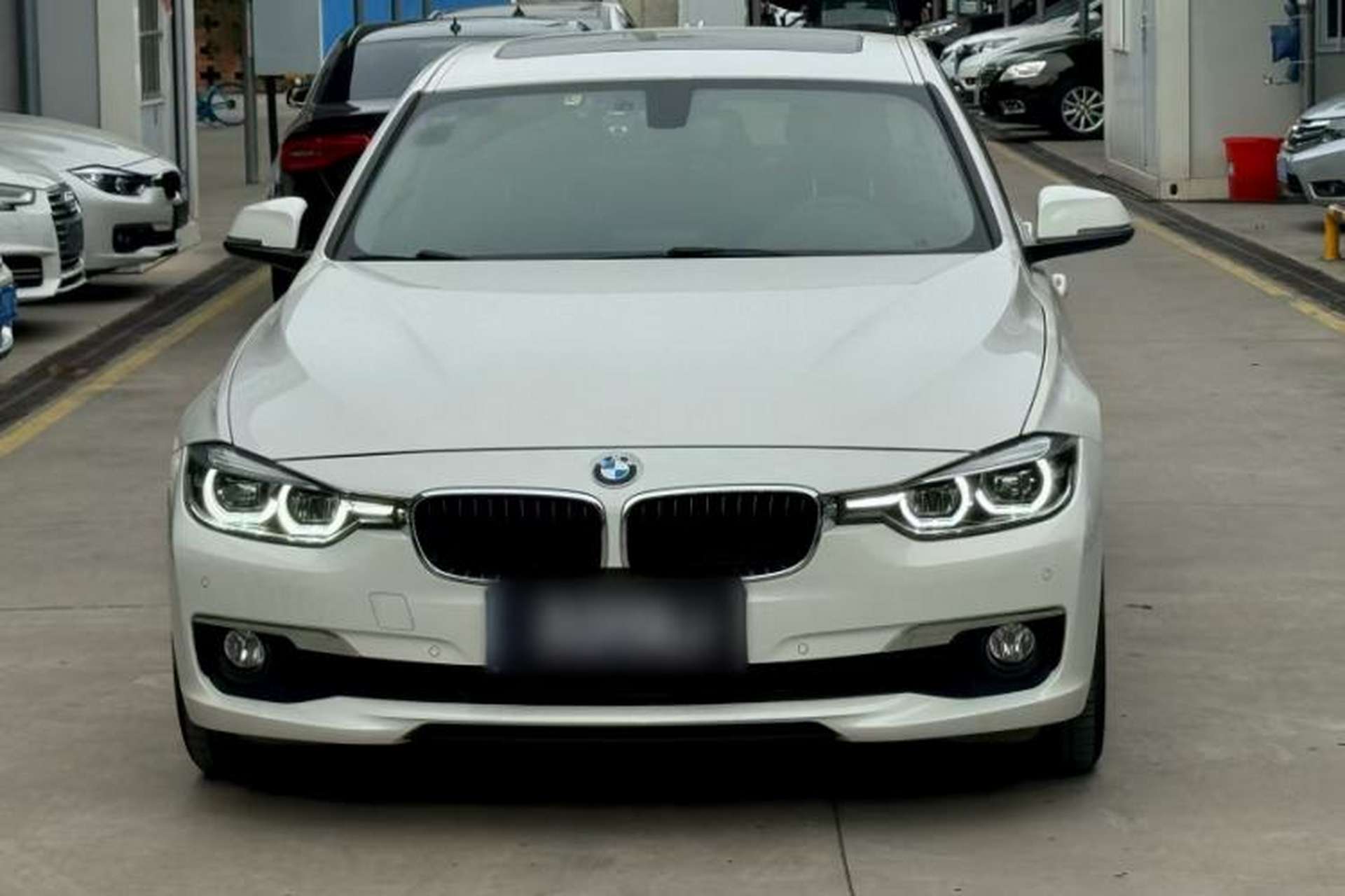 Used BMW 3 Series 2016 320Li Fashion Model Exterior 7