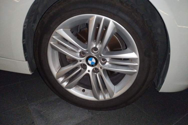 Used BMW 3 Series 2016 320Li Ambition Model Exterior 7