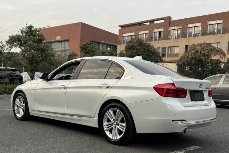 Used BMW 3 Series 2016 320Li Ambition Model Exterior 7