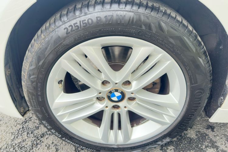 Used BMW 3 Series 2016 320Li Fashion Model Exterior 8