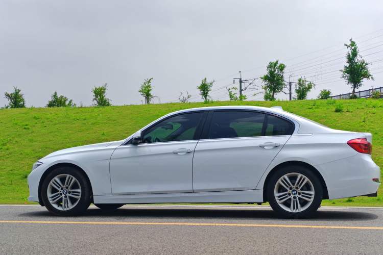 Used BMW 3 Series 2016 320Li Ambition Model Exterior 8