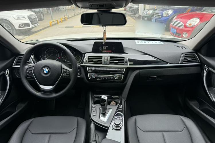 Used BMW 3 Series 2016 320Li Fashion Model Exterior 8