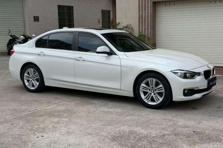 Used BMW 3 Series 2016 320Li Ambition Model Exterior 8