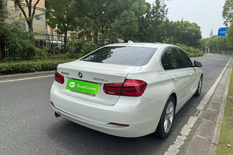 Used BMW 3 Series 2016 320Li Ambition Model Exterior 8