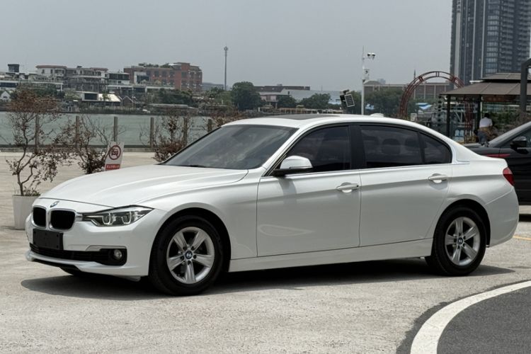 Used BMW 3 Series 2016 316Li Fashion Model Exterior 9