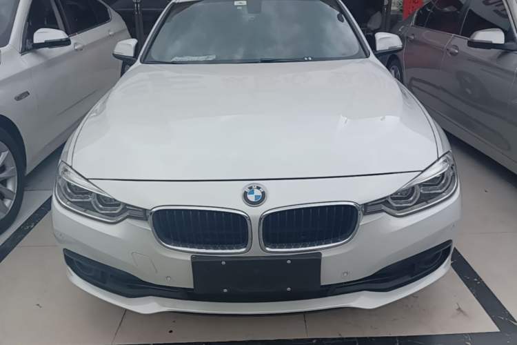 Used BMW 3 Series 2016 320i Fashion Model Front