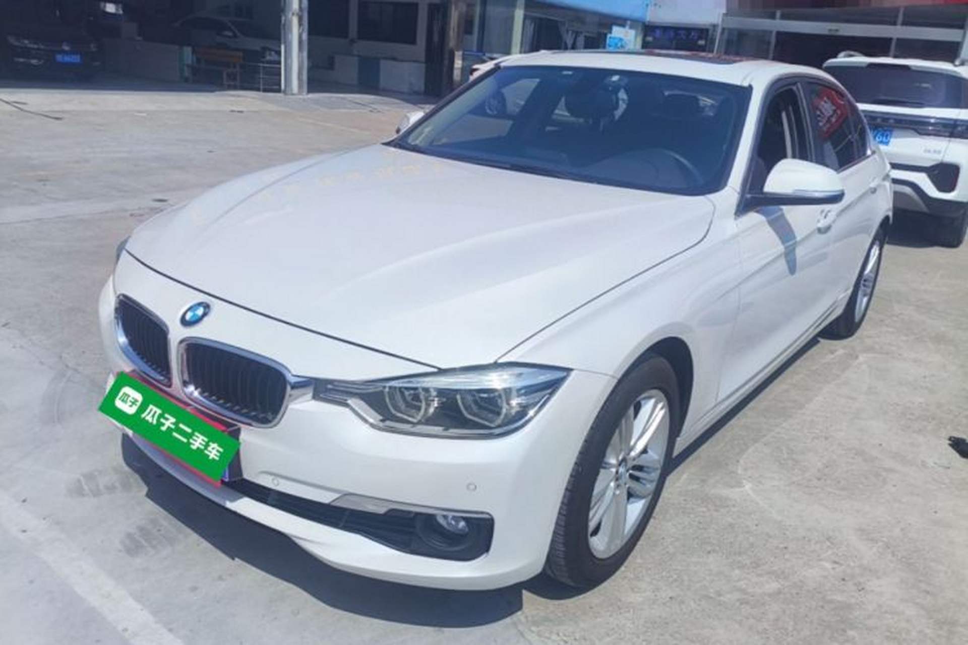 Used BMW 3 Series 2016 320Li Ambition Model Front Left 45 Deg