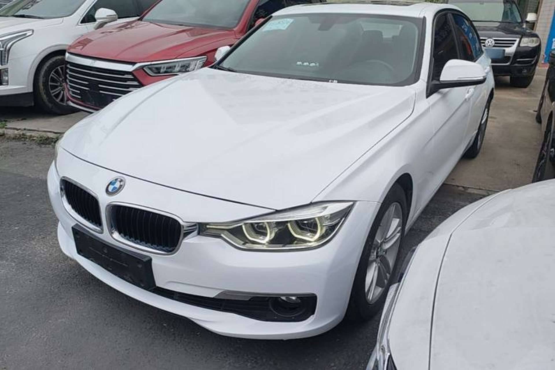 Used BMW 3 Series 2016 320Li Ambition Model Front Left 45 Deg
