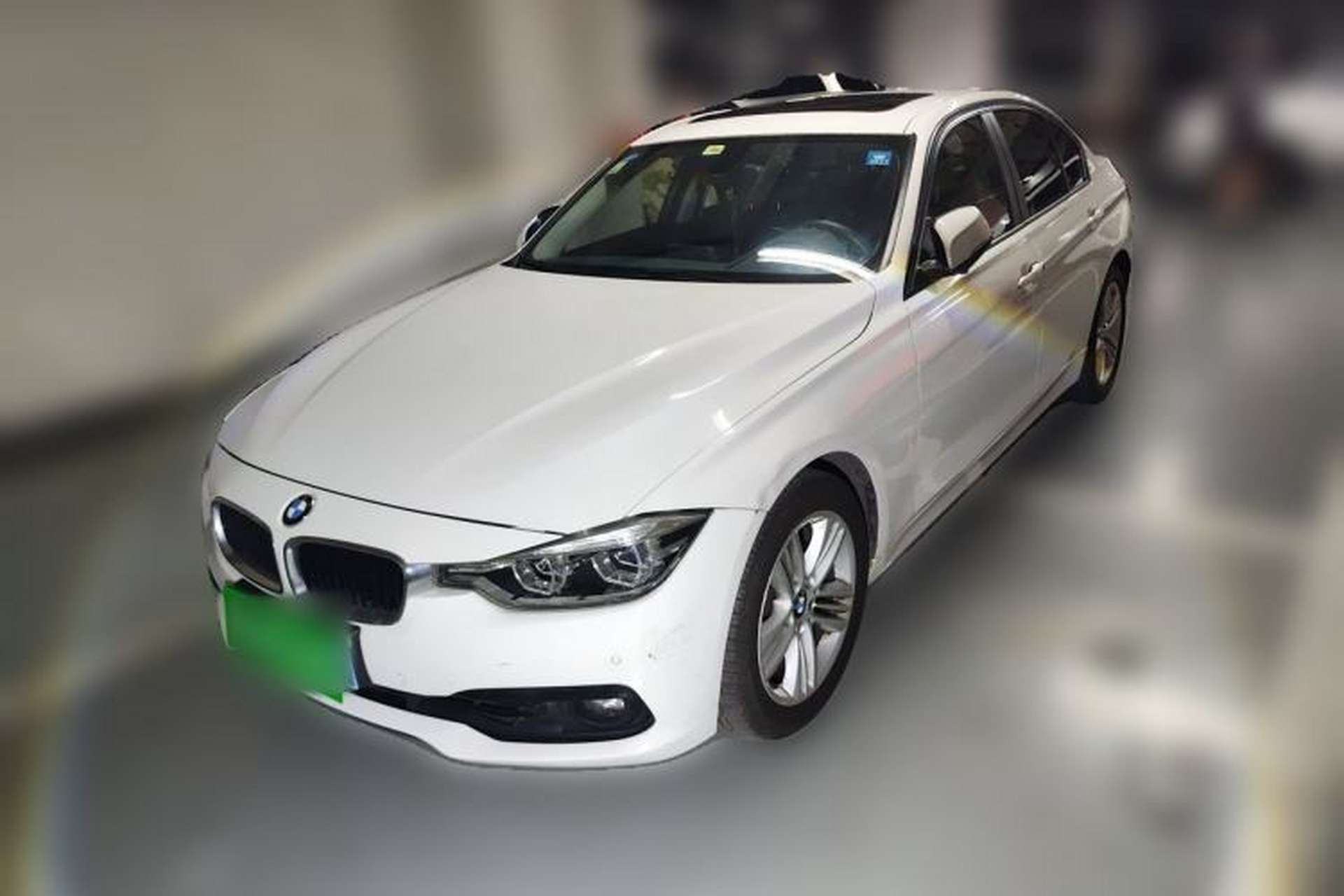 Used BMW 3 Series 2016 320i Fashion Model Front Left 45 Deg